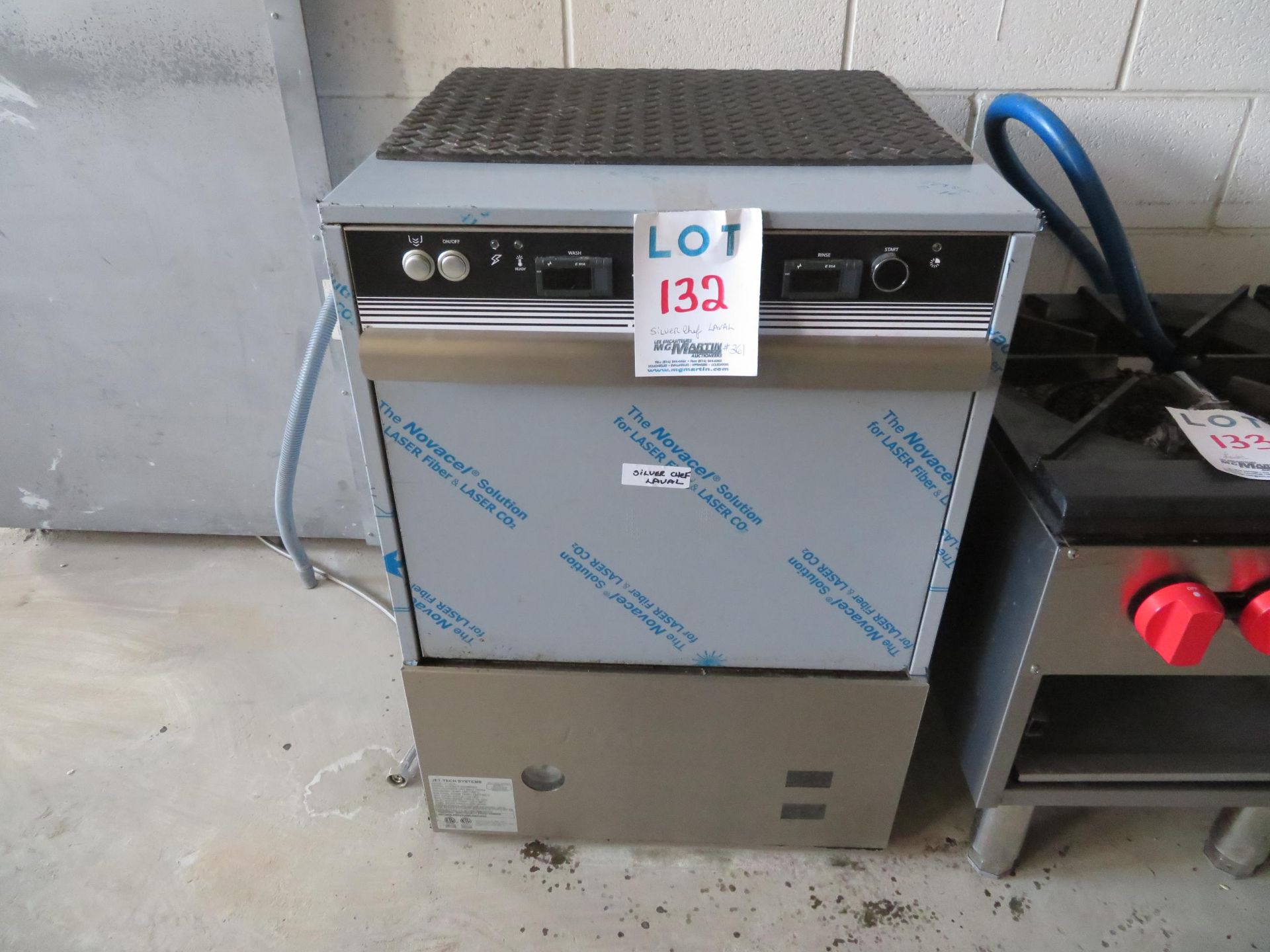 JET TECH dishwasher, Mod # F18DP approx. 23"w x 24"d x 34"h