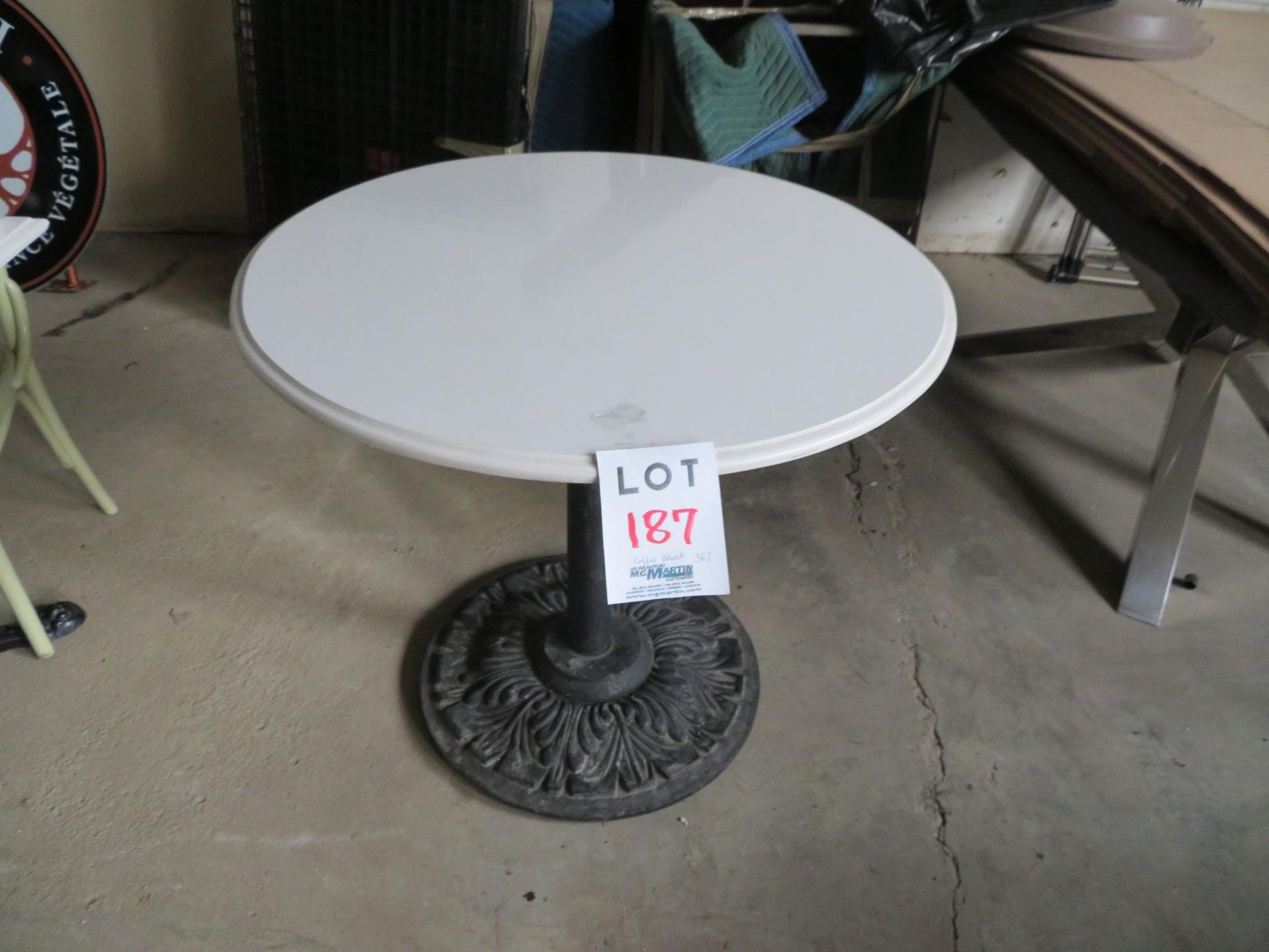 Round table 36"diameter