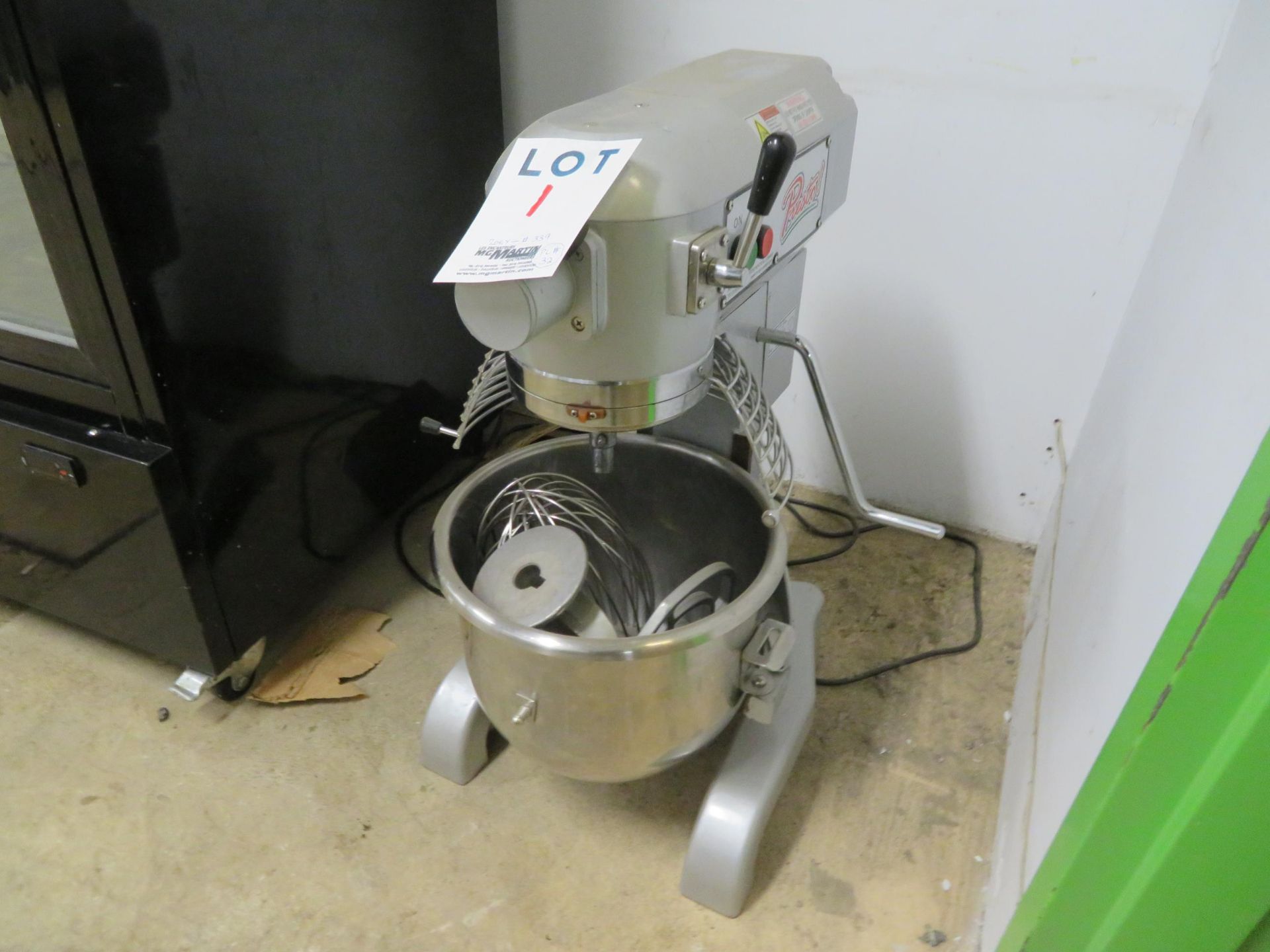 PRESTO commercial mixer, 20 QT, Mod # PM-20 (BRAND NEW)