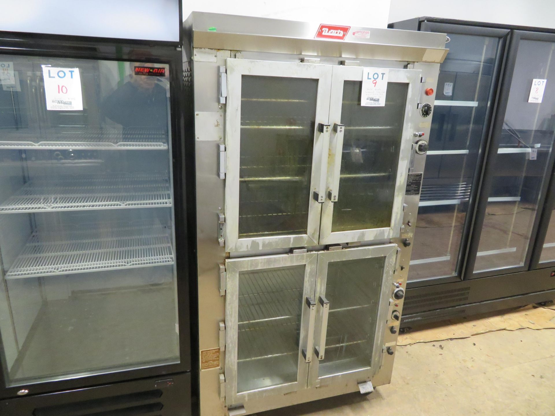 BRUTE double commercial gas oven on wheels approx. 40"w x 31"d x 74"h - Image 2 of 5