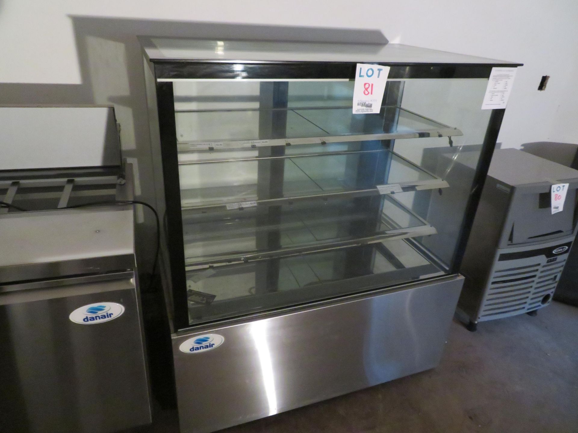 DANAIR refrigerated glass display unit, Mod # CD-48, approx. 46"w x 28"d x 55"h - Image 2 of 2