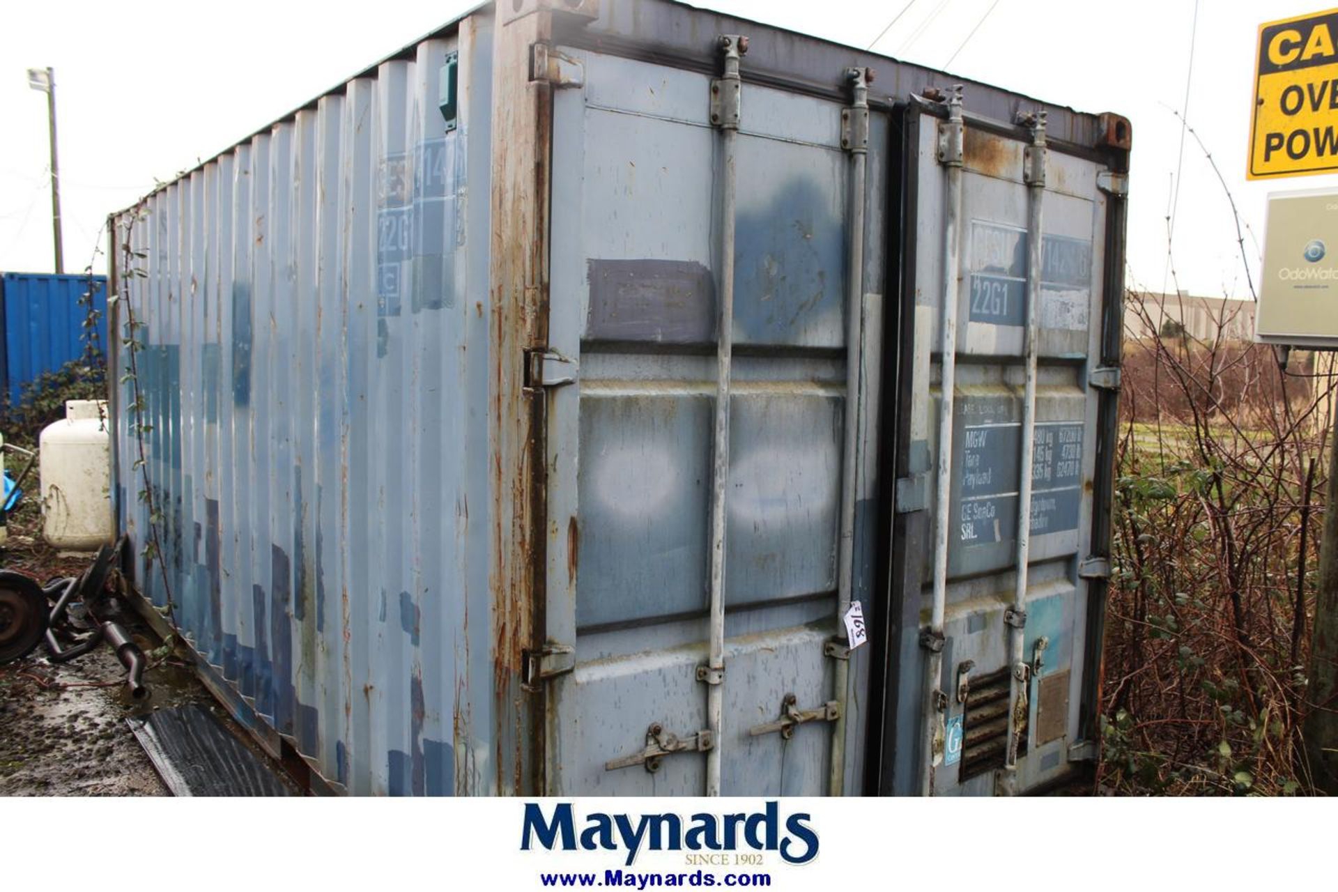 2004 20 ft shipping container