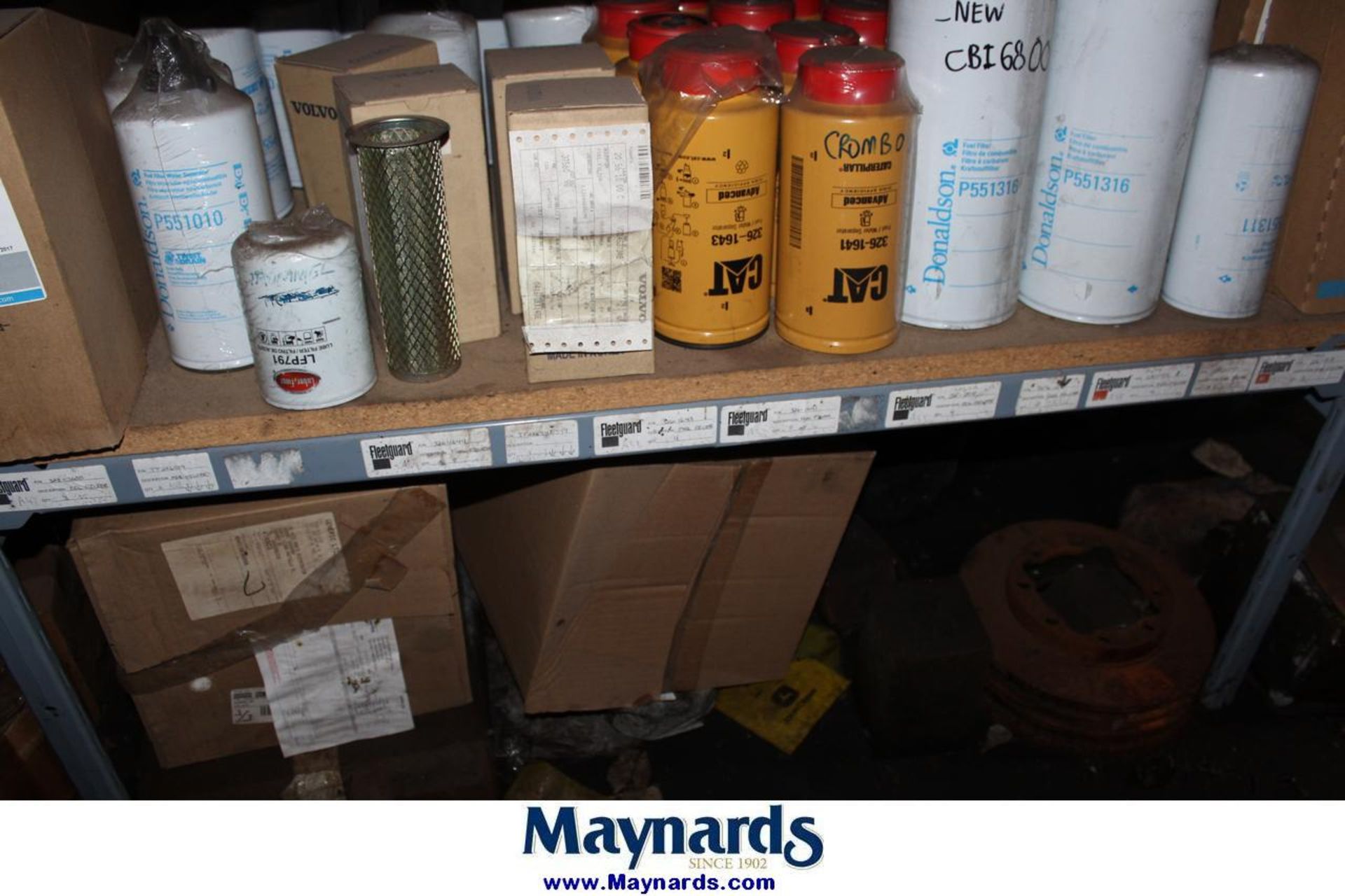 lot of air and oil filters - Image 5 of 5