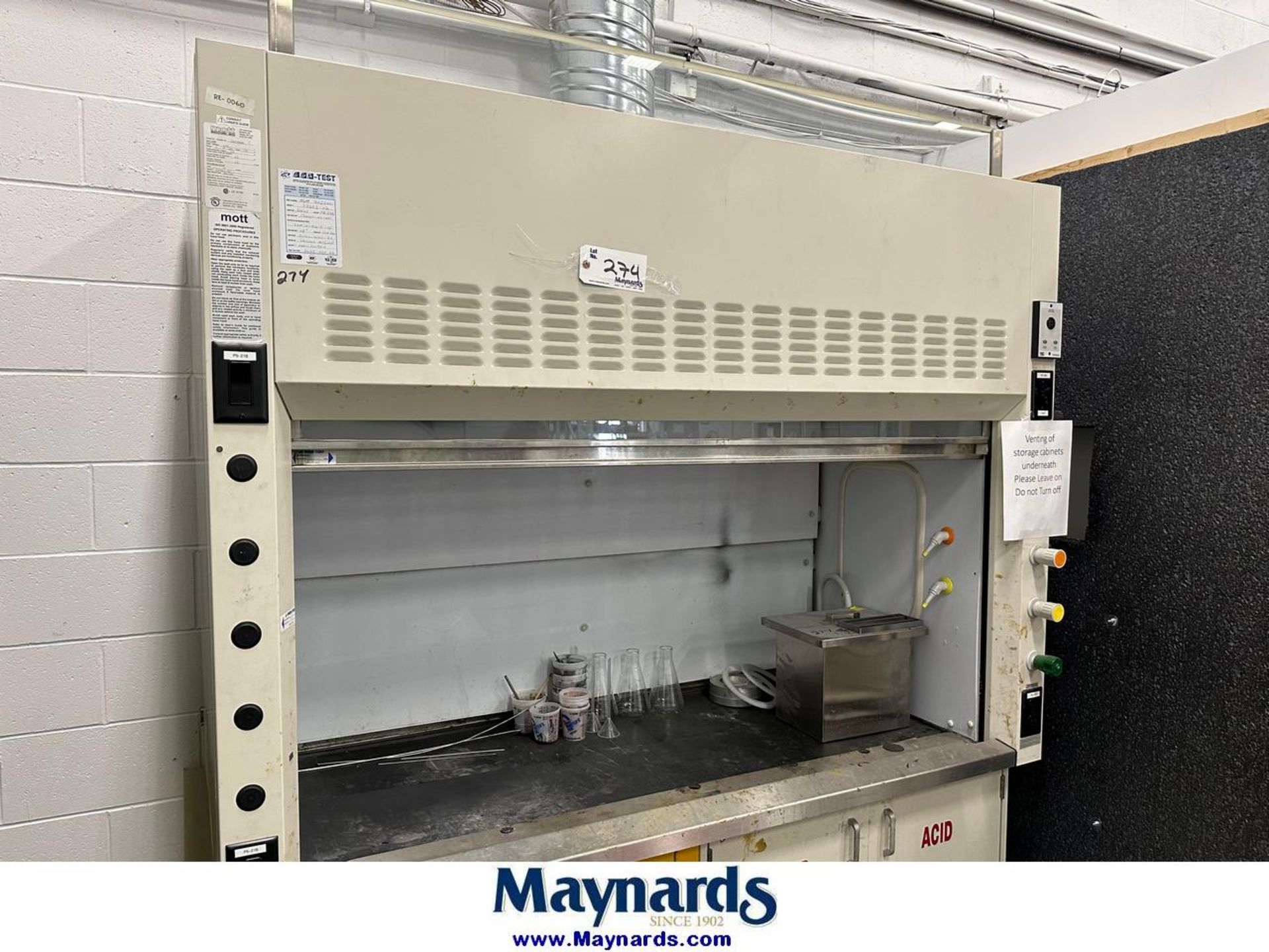 2009 Mott Manufacturing 7423000 fume hood pipe disconnect just below