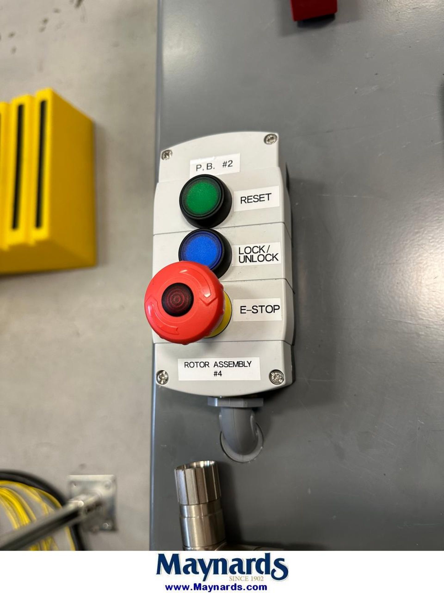 Rotor 3 foot by 7, 4 Banner Model SI-LS42DSH, 4 reset switches, 4 ...