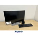 HP (3) Computer monitors