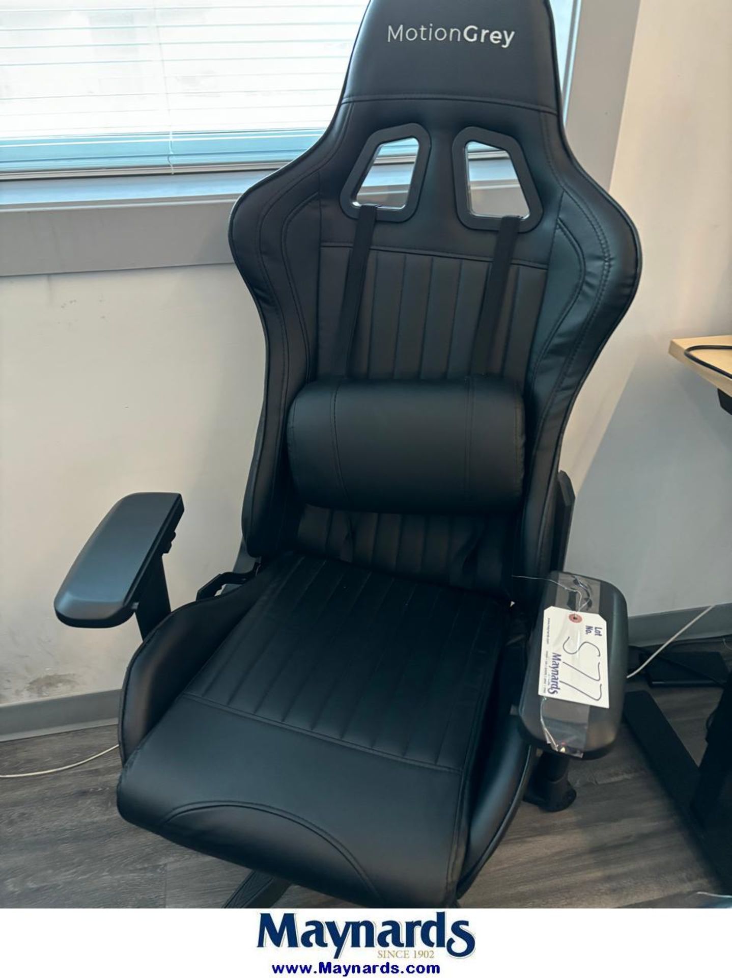 computer gaming chair