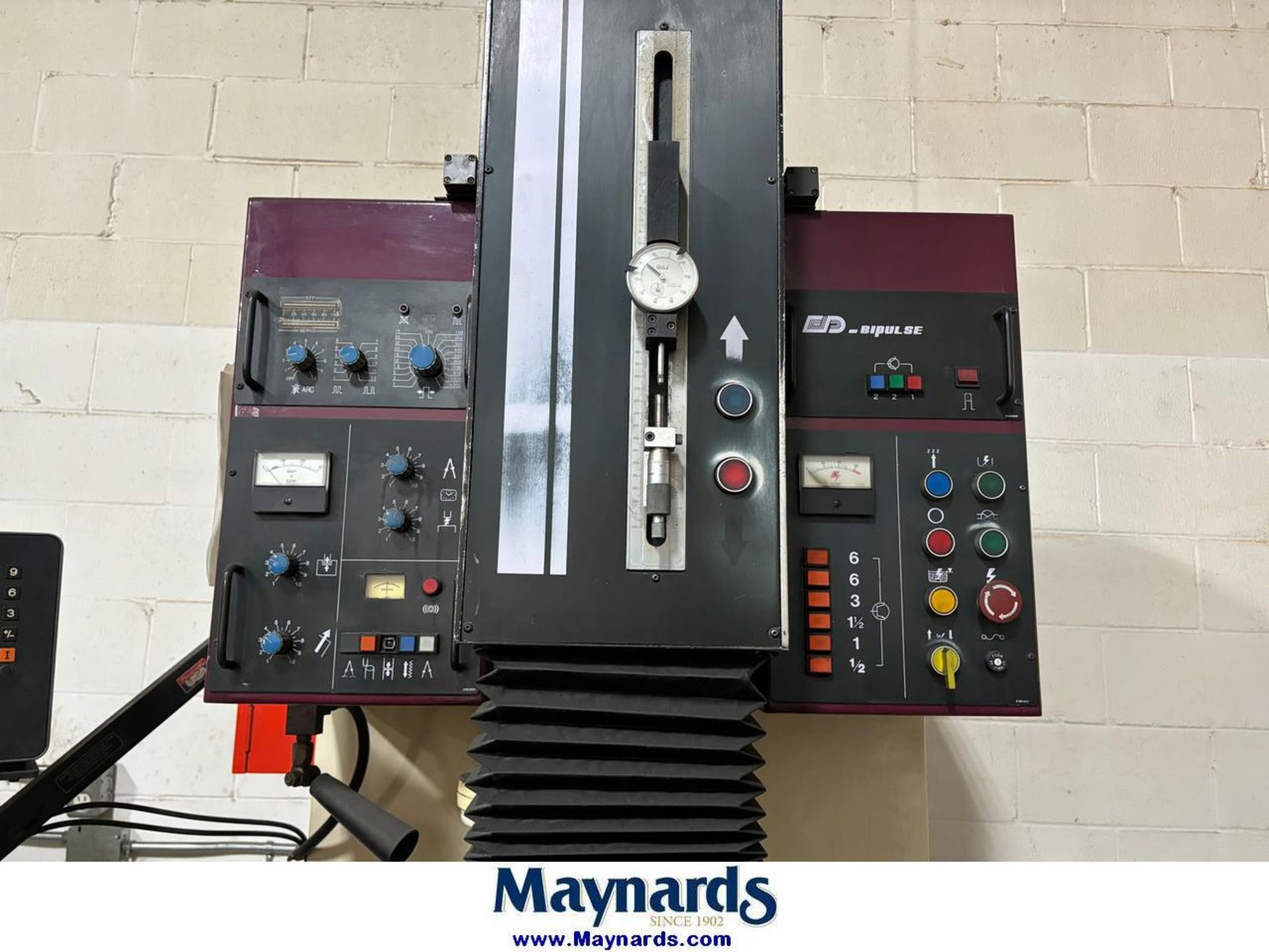 1993 Sure First DN-422 EDM MACHINE - Image 2 of 5