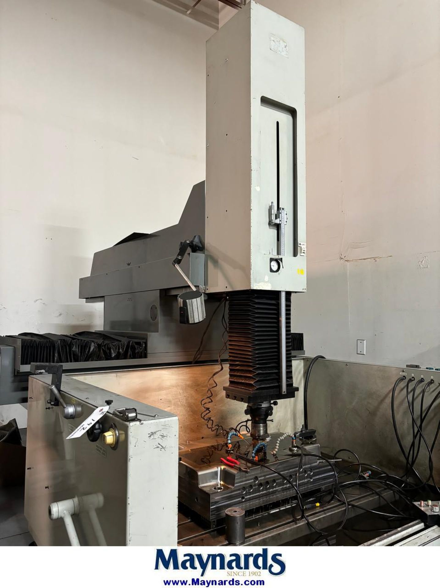 1998 Megatron Joemars AZ100 EDM MACHINE - Image 2 of 6