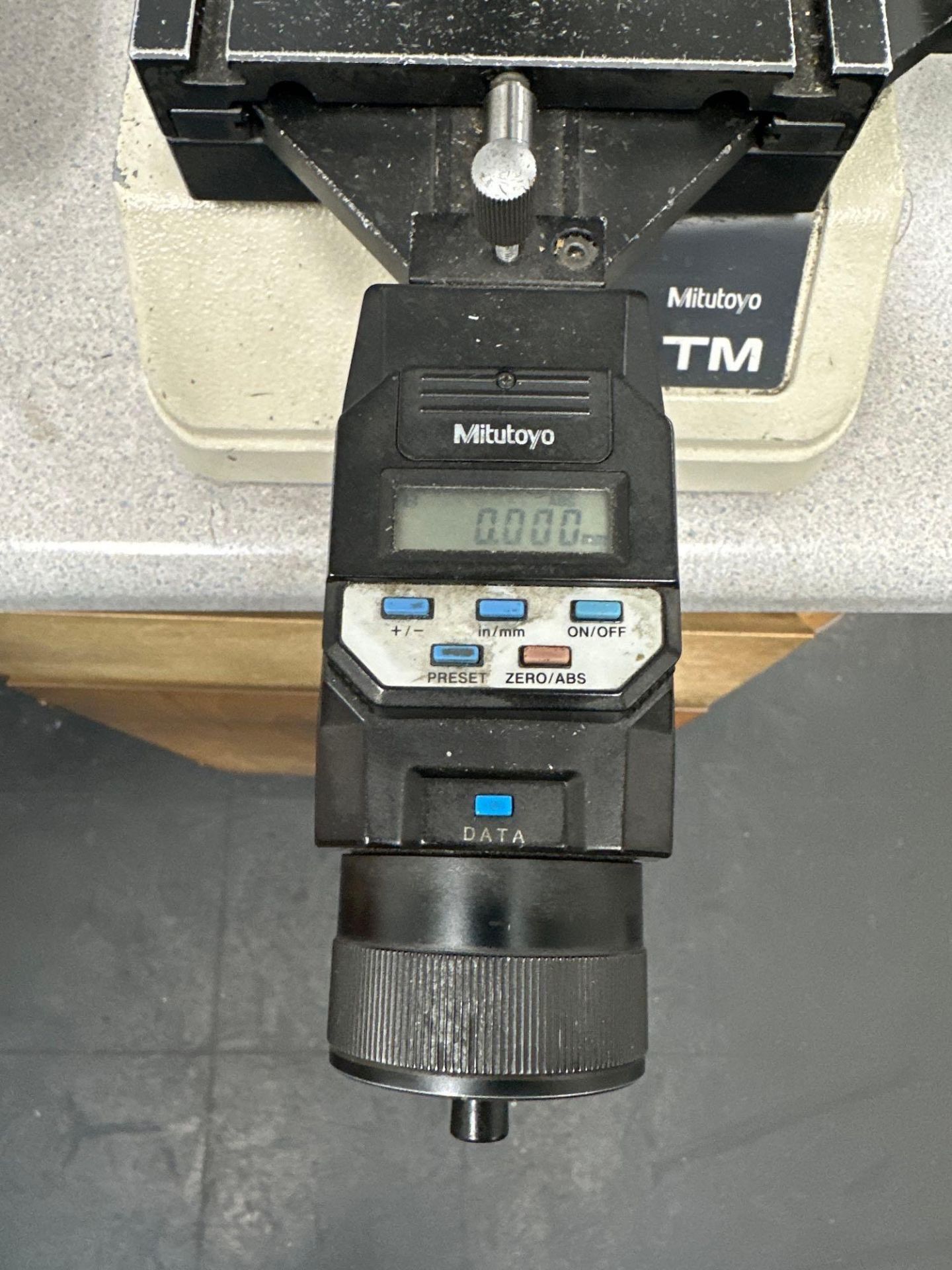 Mitutoyo TM Microscope - Image 7 of 9