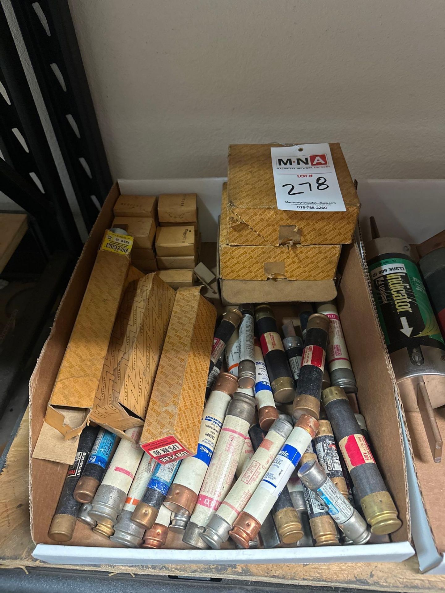 Assorted Fuses - Image 2 of 3