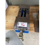 Kurt 3600V 6” Vise