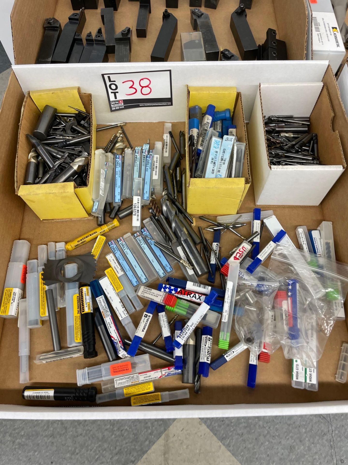 Lot of Assorted Carbide Endmills - Image 4 of 4