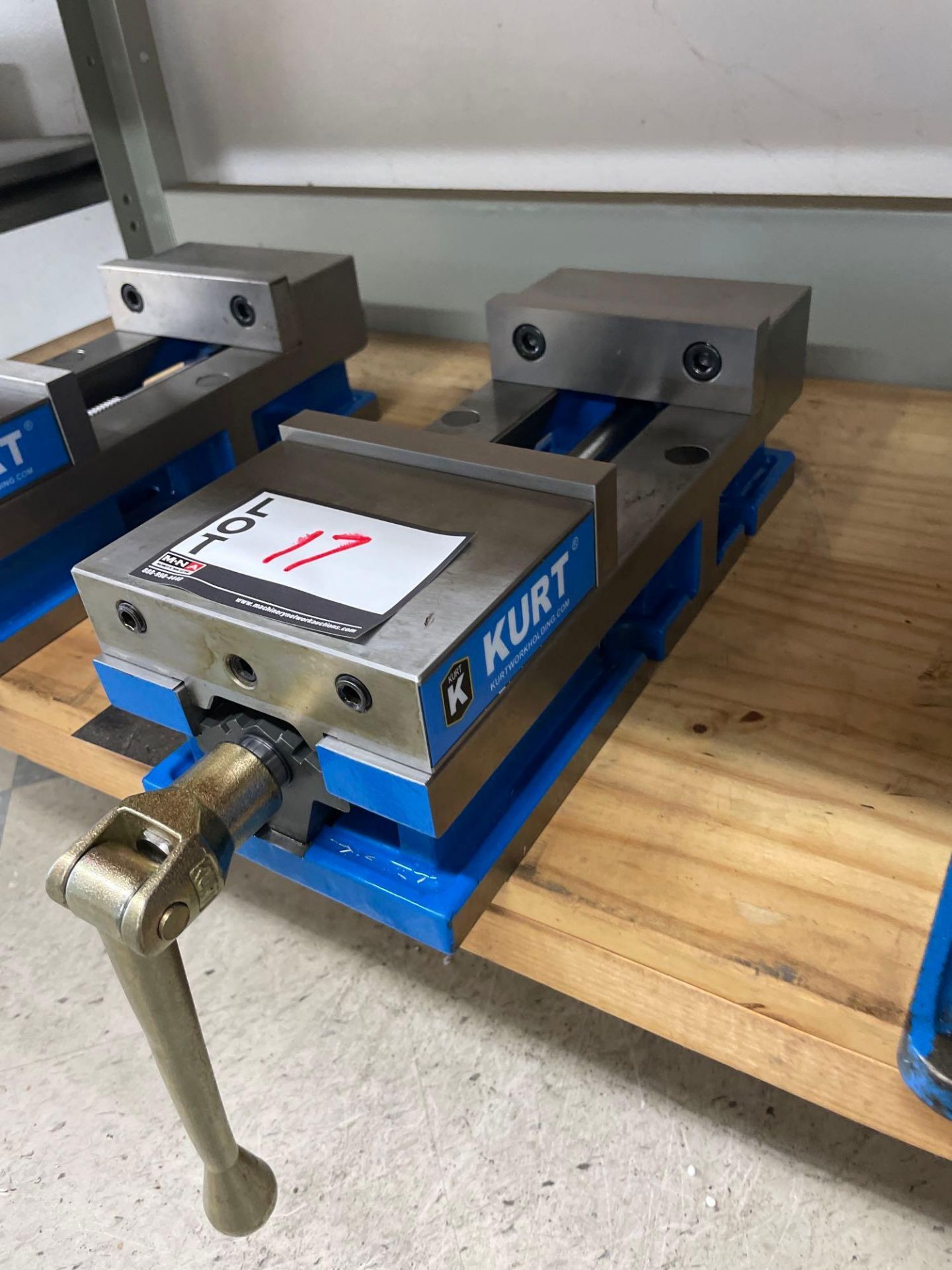 Kurt 3600V 6” Vise - Image 2 of 4