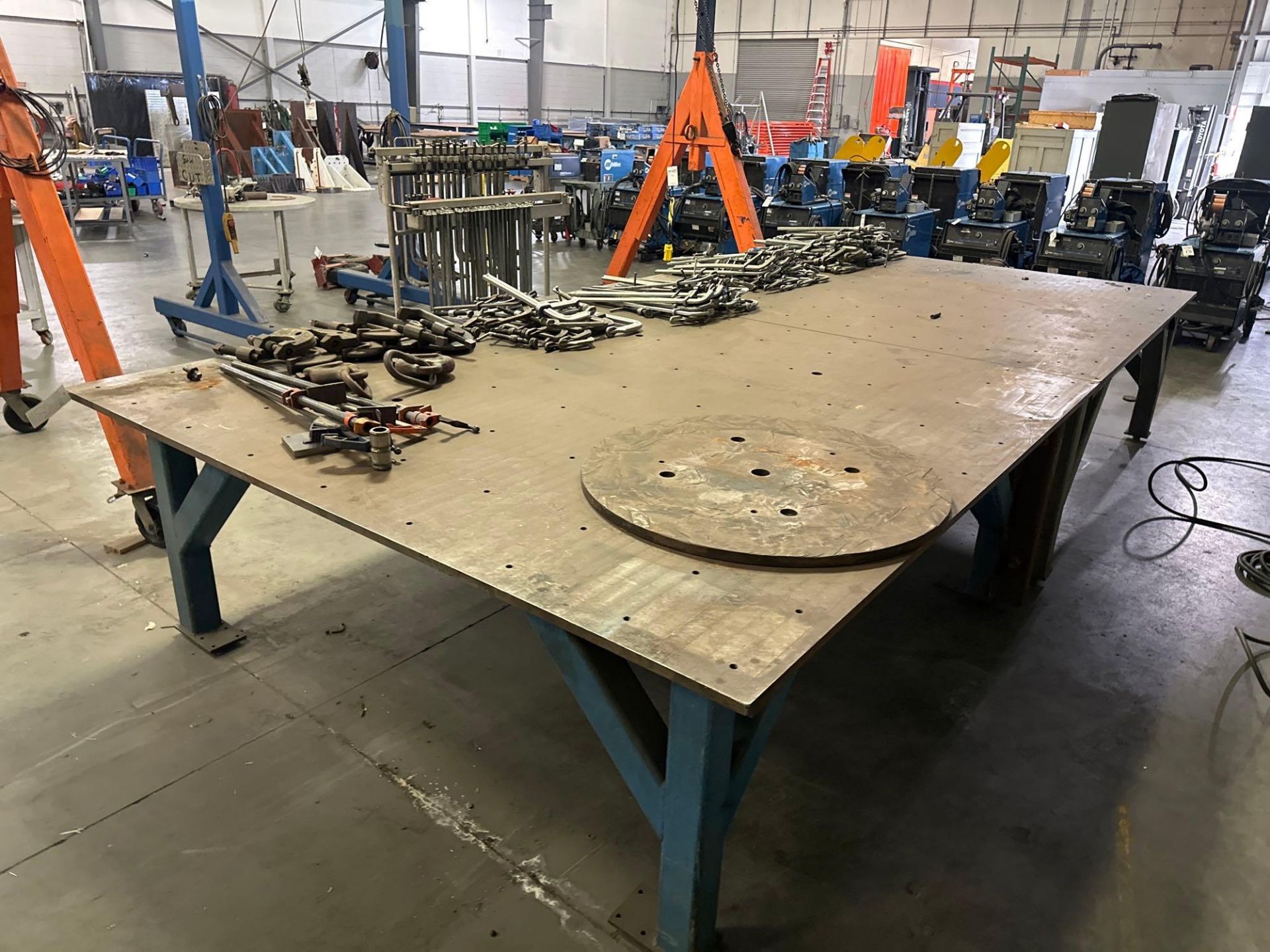 96”L x 192”W x 35”H Steel Welding Table *STEEL TABLE ONLY. CONTENTS NOT INCLUDED* - Image 3 of 4