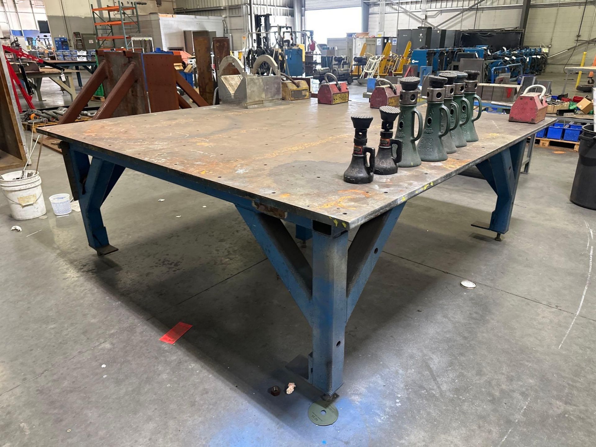 96”L x 99”W x 36”H Steel Welding Table *CONTENTS NOT INCLUDED. TABLE ONLY* - Image 4 of 4