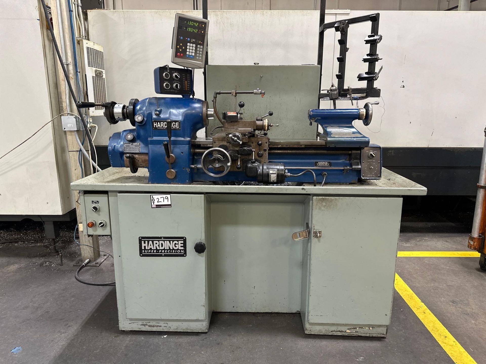 Hardinge HLV-H Precision Tool Room Lathe, Dovetail Bed, 1.5hp, 1” Spindle Bore, KDK Tool Post 04599,