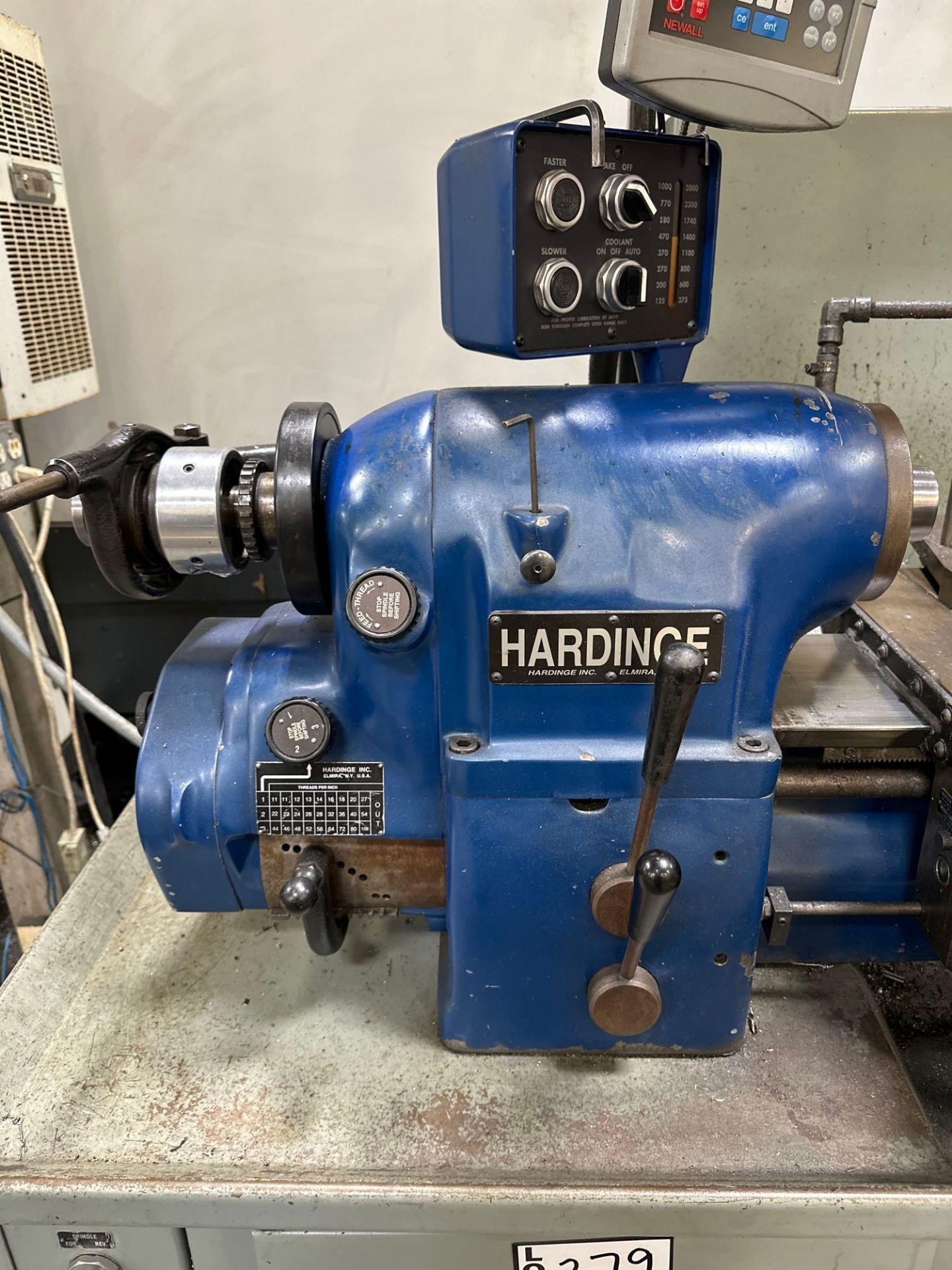 Hardinge HLV-H Precision Tool Room Lathe, Dovetail Bed, 1.5hp, 1” Spindle Bore, KDK Tool Post 04599, - Image 6 of 16
