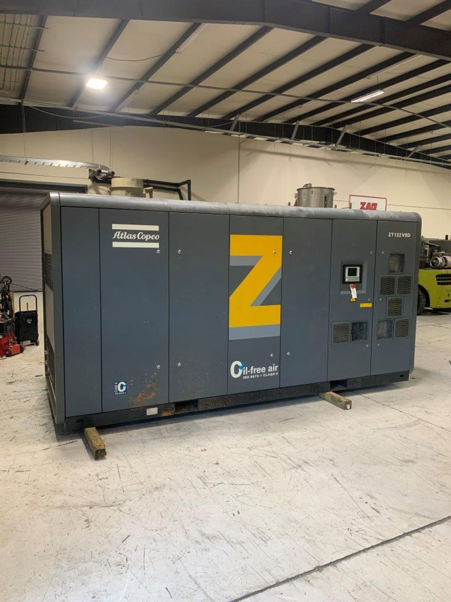 Atlas Copco Used ZT132 Screw Type Air Compressor. 182 HP, 125 Max PSI, Air-Cooled, 460V, Yr. 2017