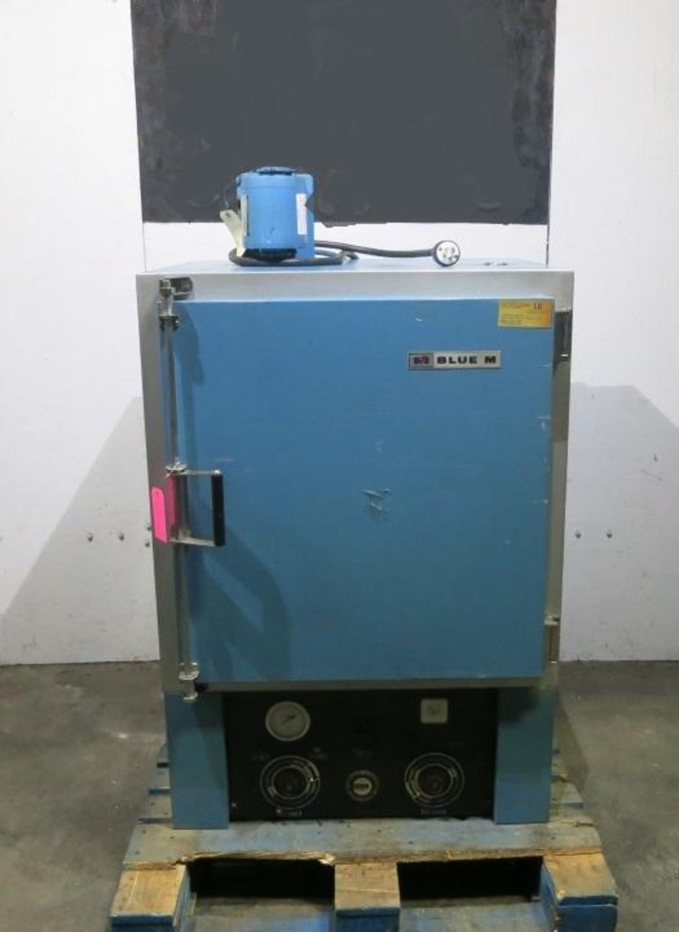 Blue M P34-442 Batch Oven, 1999