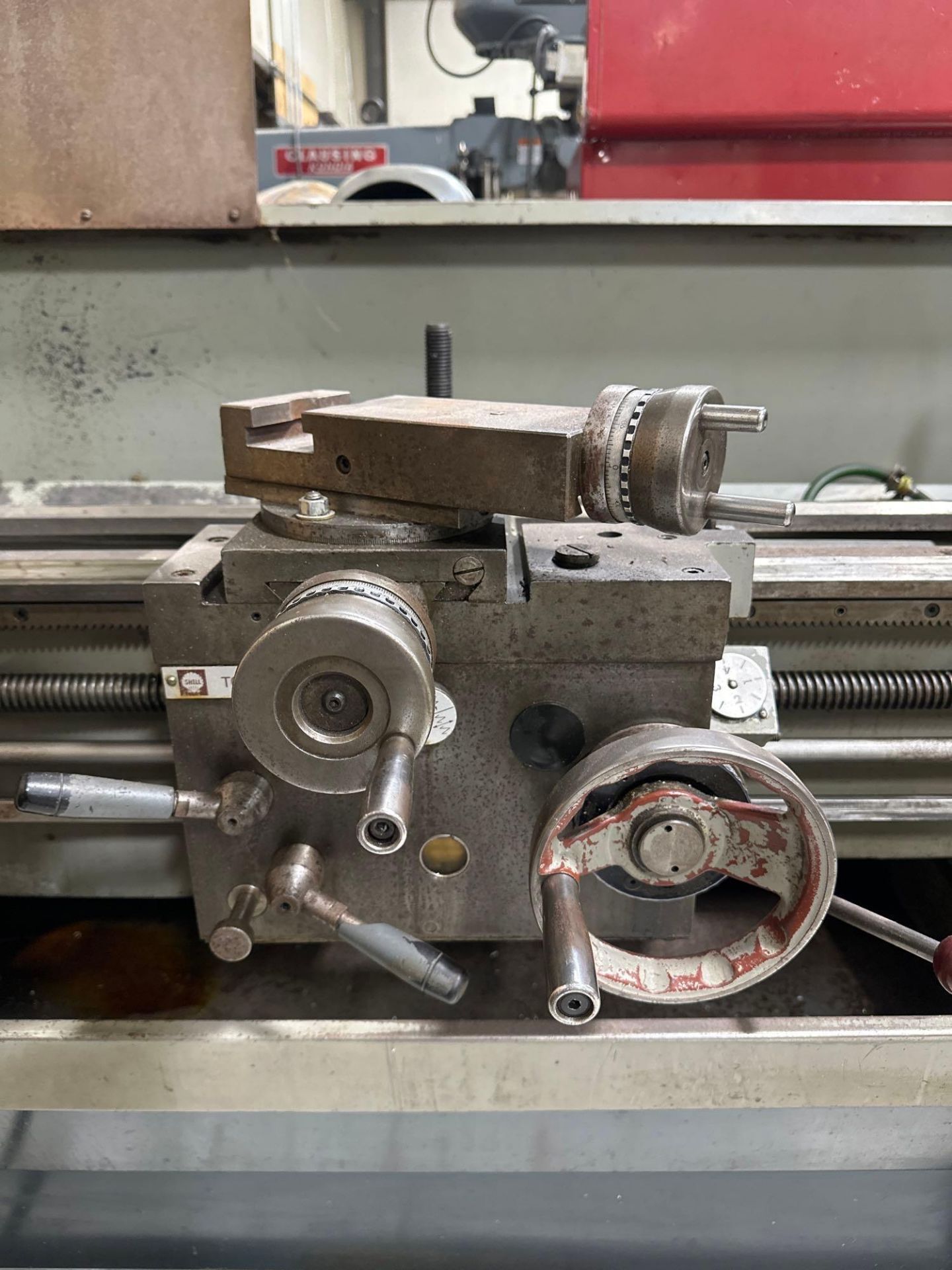Clausing Cochester Lathe, 8” 3-Jaw Chuck, 2” Spindle Bore, 41” Distance Between Center - Bild 7 aus 7