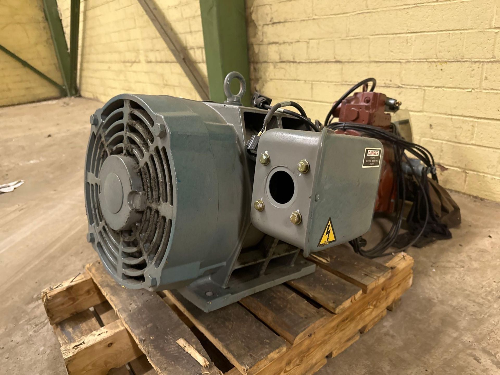 Toshiba High Efficiency 3 Phase Induction Motor, 50hp, s/n 40246212 - Image 3 of 6