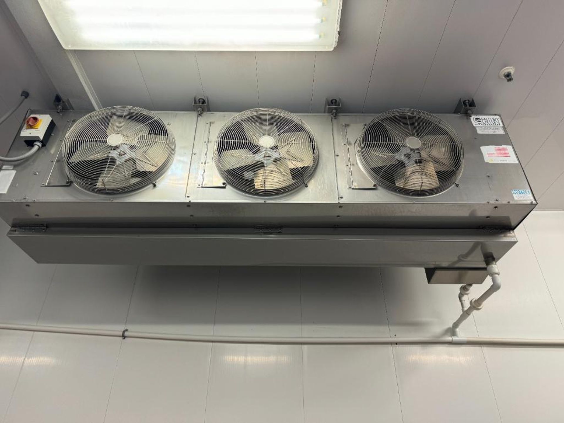 Century Refrigeration 3-Fan Evaporator - Image 2 of 2