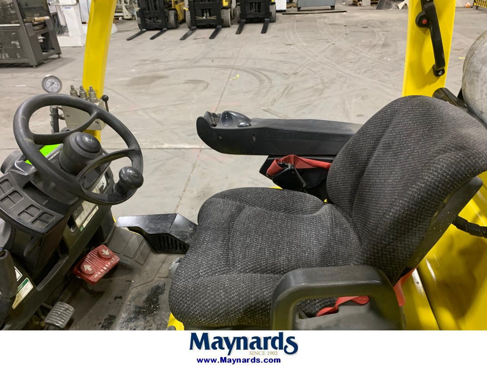 2019 HYSTER S120FTPRS 12,000 POUND CAPACITY FORKLIFT TWO STAGE MAST - Image 7 of 9