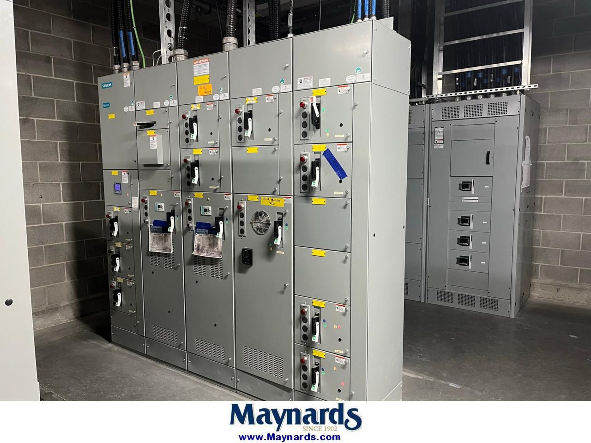 SIEMENS TIASTAR MCC SECTION WITH DRIVES MANUFACTURED 2018