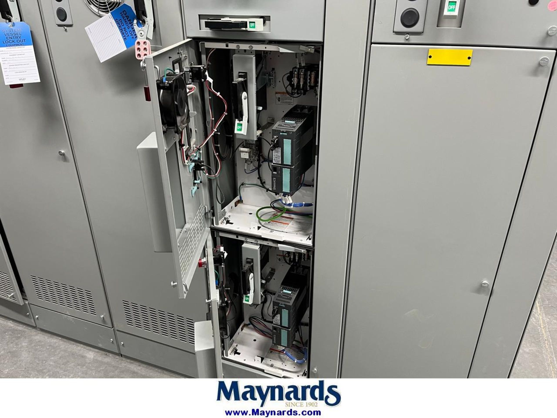 SIEMENS TIASTAR MCC SECTION WITH DRIVES MANUFACTURED 2018 - Image 2 of 13