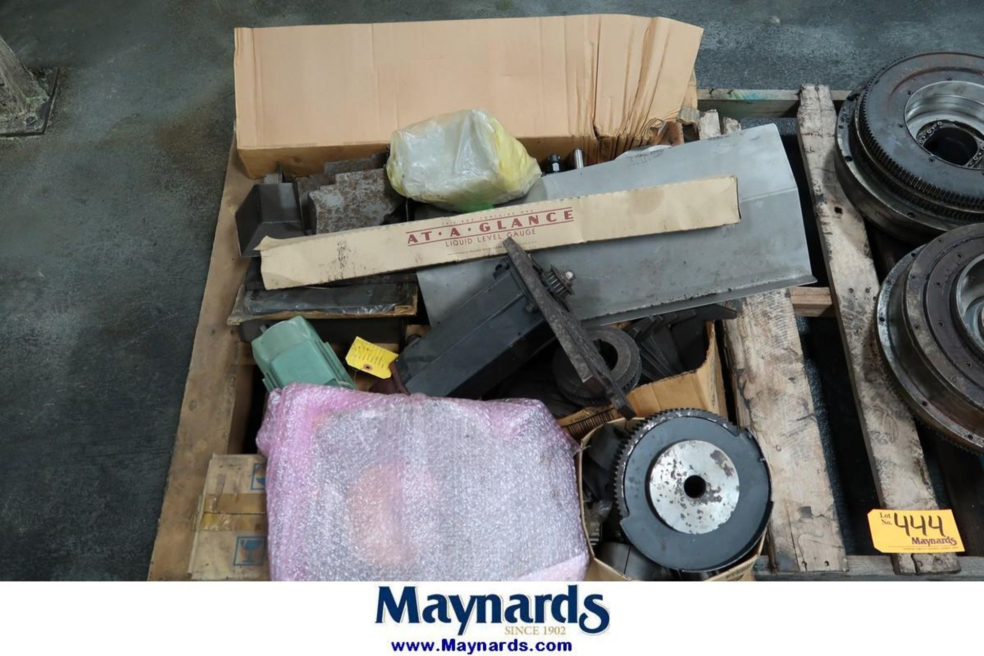 Pallets of Fuji Spare Parts - Image 3 of 6