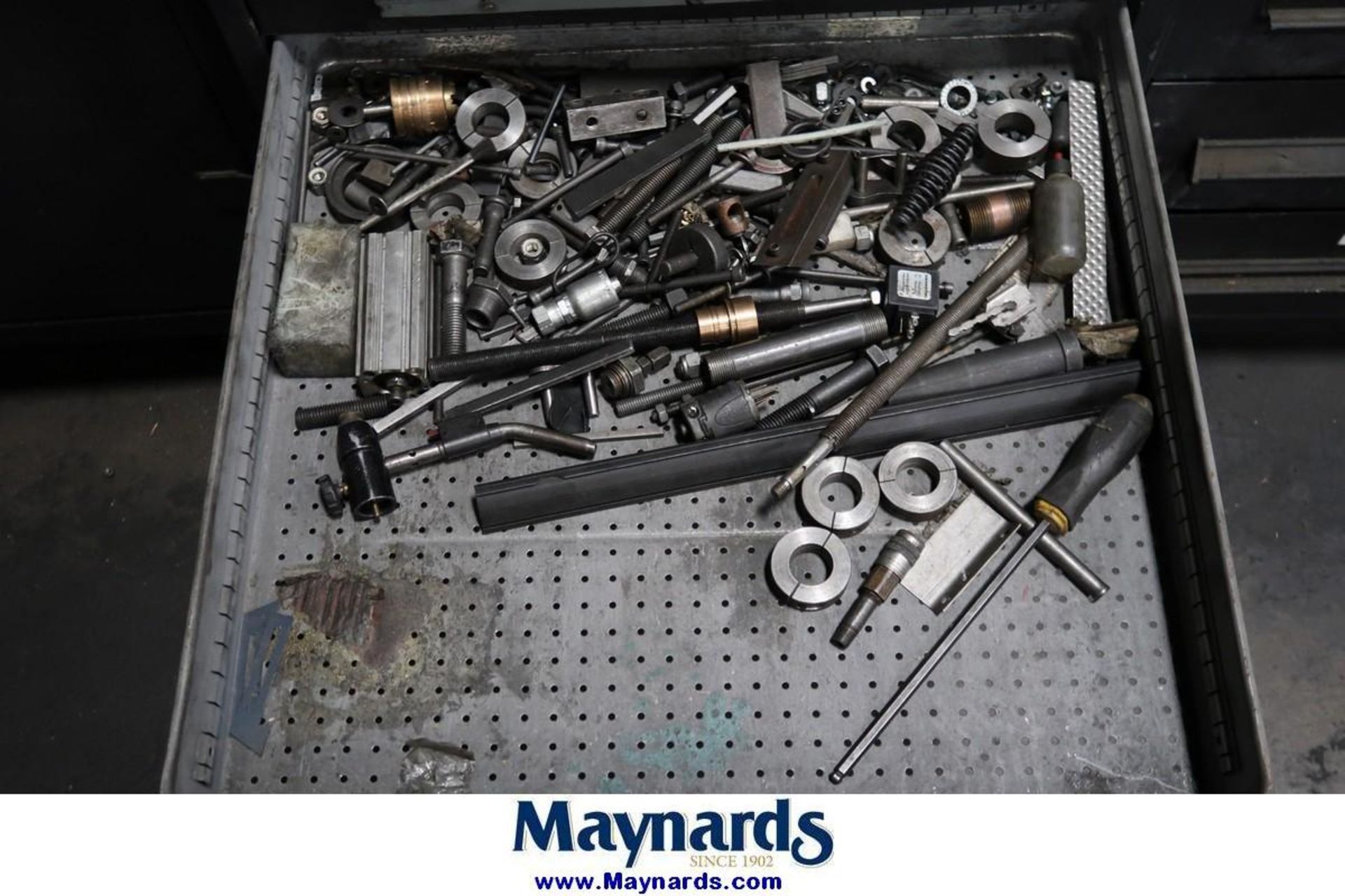 11-Drawer Heavy Duty Parts Cabinet - Image 9 of 12