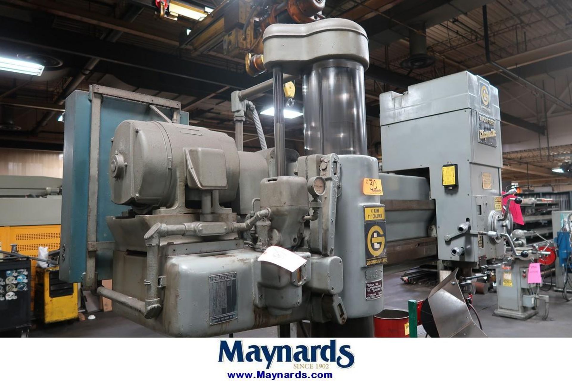 Gidding & Lewis Bickford Chip master 4' Arm x 11" Column Radial Arm Drill - Image 7 of 7