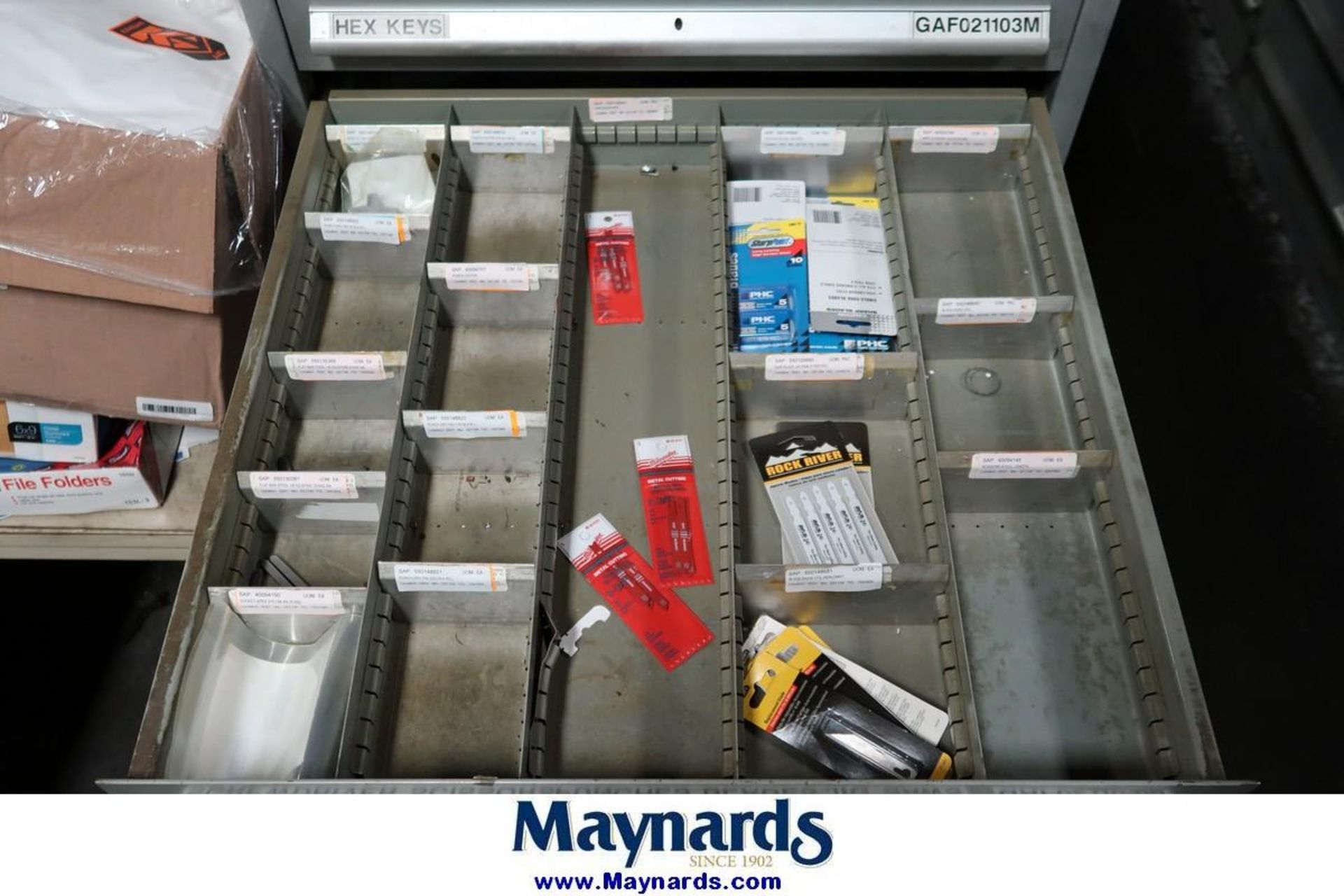 11-Drawer Heavy Duty Parts Cabinet - Image 5 of 10