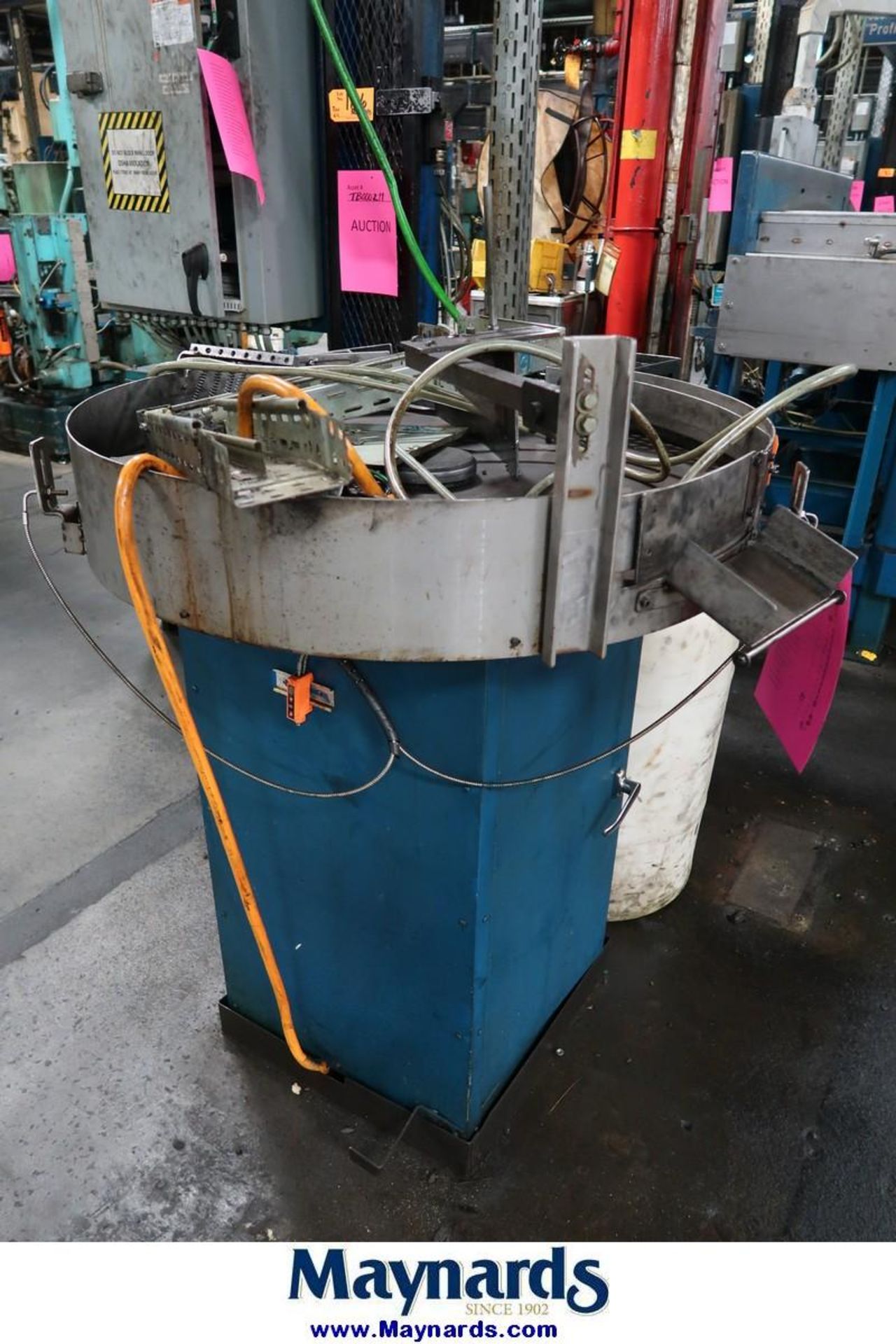 Steel Bin Hydraulic Tipping Stands - Image 12 of 13