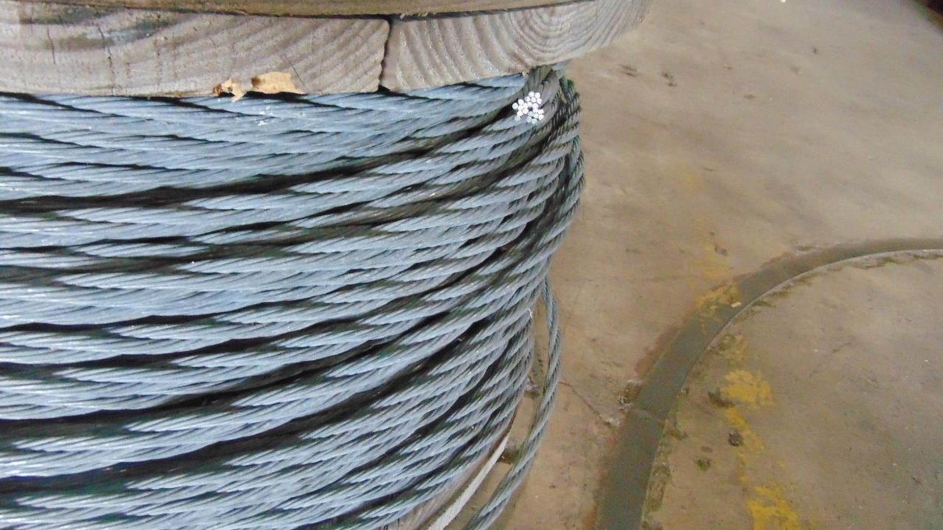 Steel Median Cable - Image 2 of 3