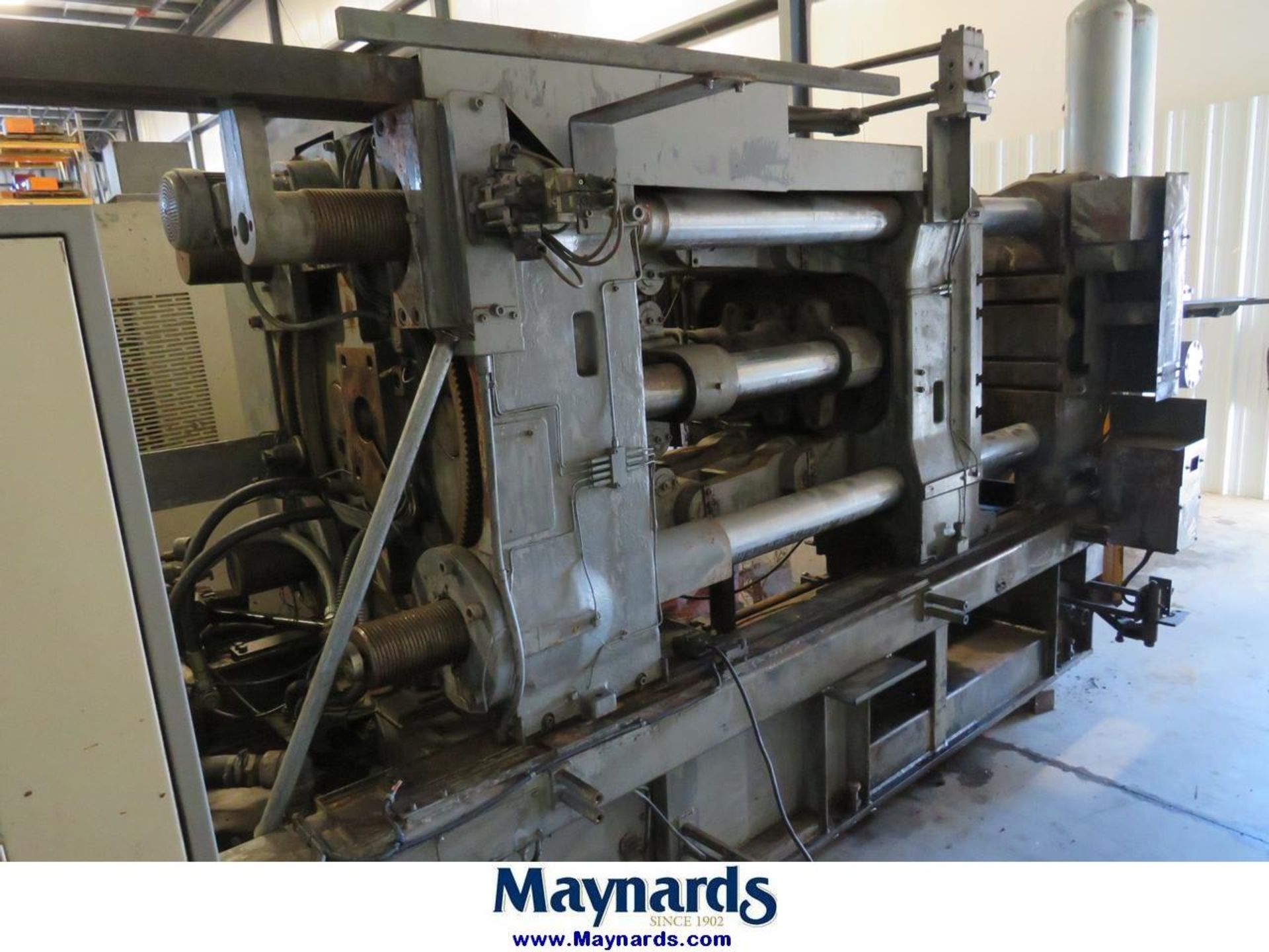 2005 Toyo BD-350V4-T 350 Ton Horizontal Cold Chamber Die Cast Press - Image 2 of 6