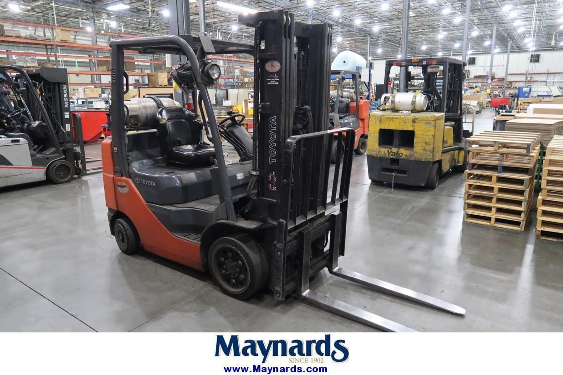 2013 Toyota 8FGCU25 4,500 Lb. Capacity LP Type Fork Lift - Image 3 of 10