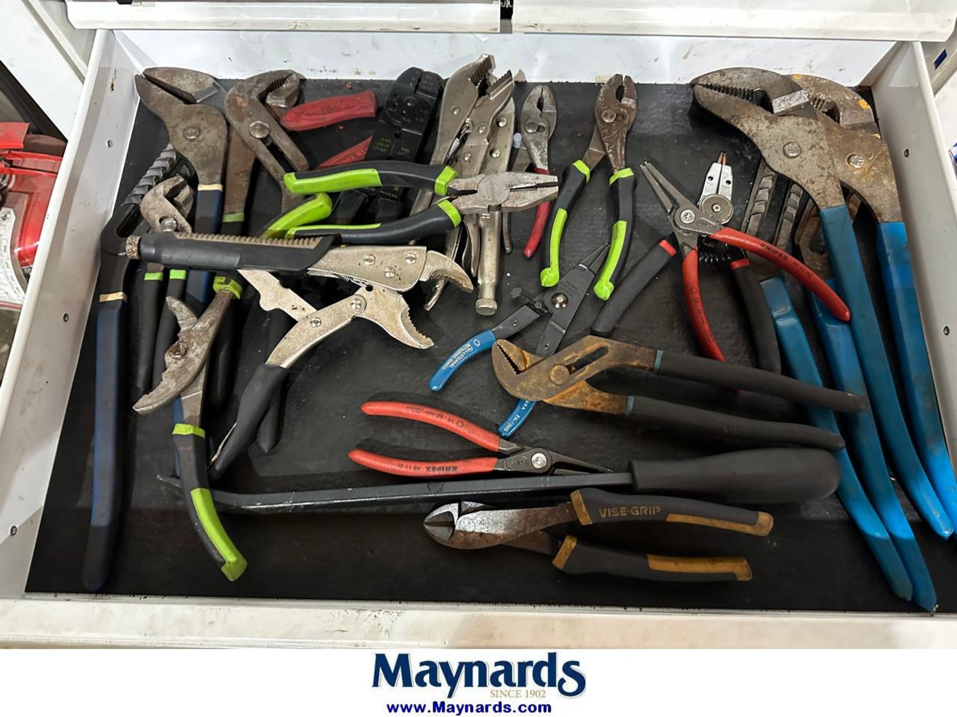 US General Toolbox with Contents - Image 6 of 8
