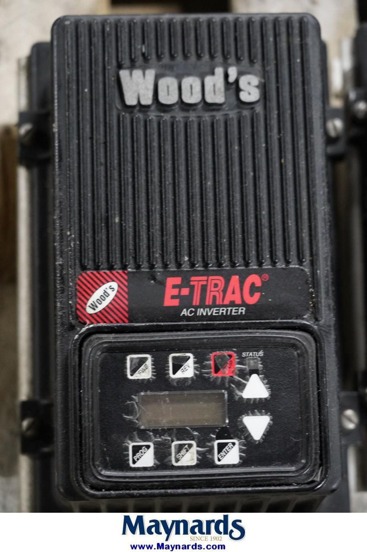 Wood's E-TRAC (5) AC inverter - Image 7 of 7
