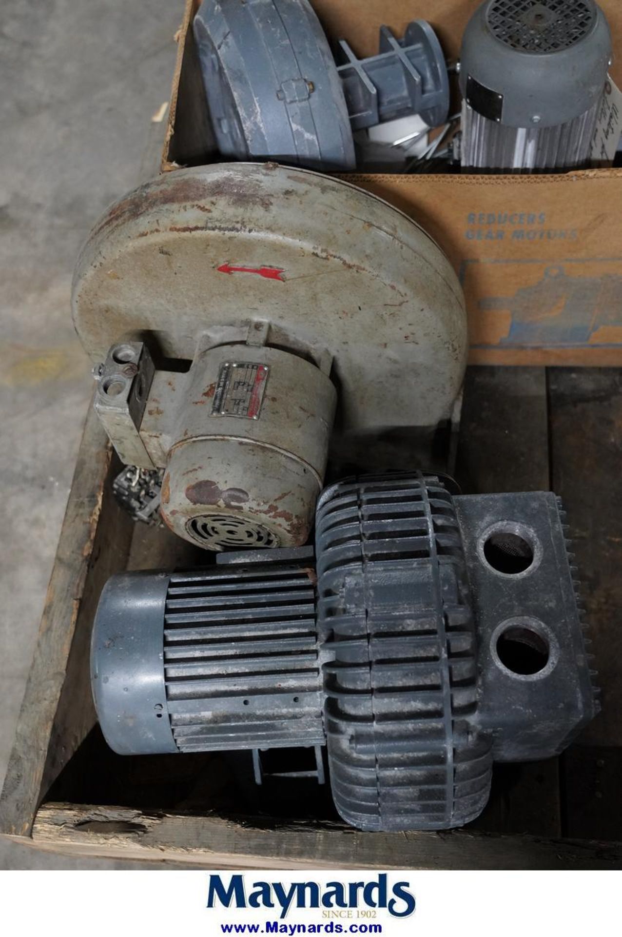 (1) Pallet of Electric Motor - Image 2 of 4