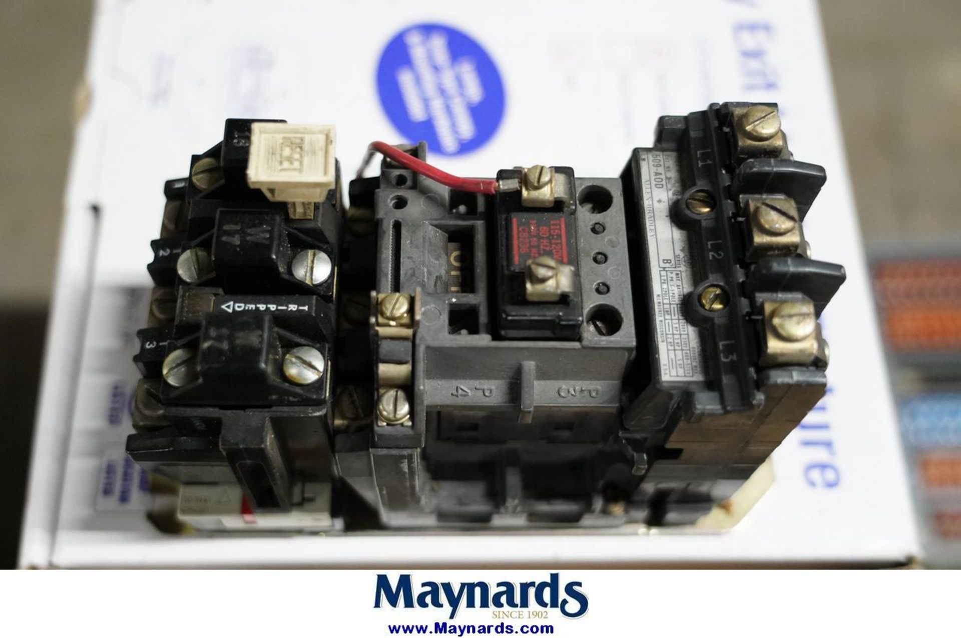 (1) Box of Alterating current contactor - Image 2 of 4