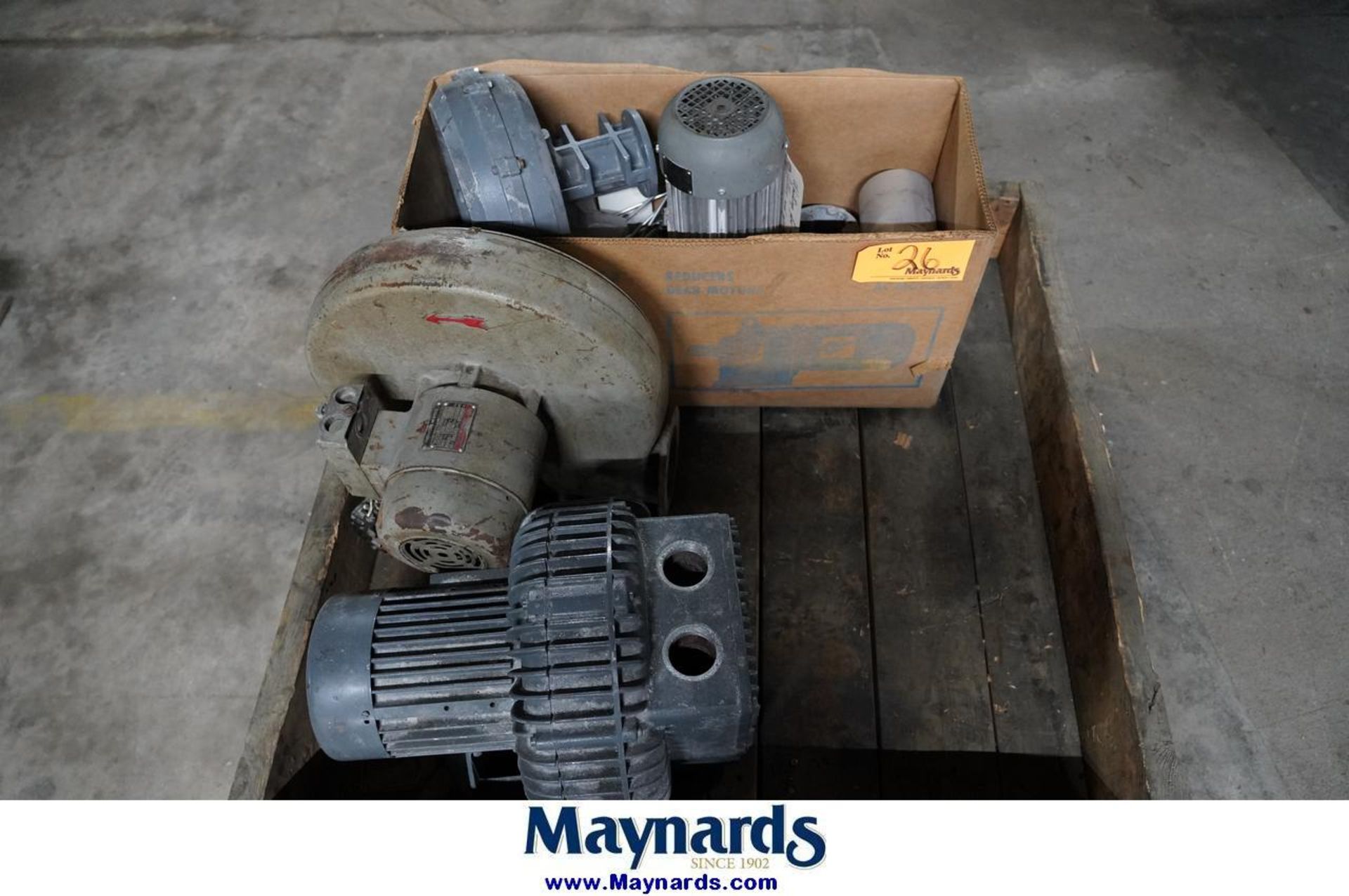 (1) Pallet of Electric Motor