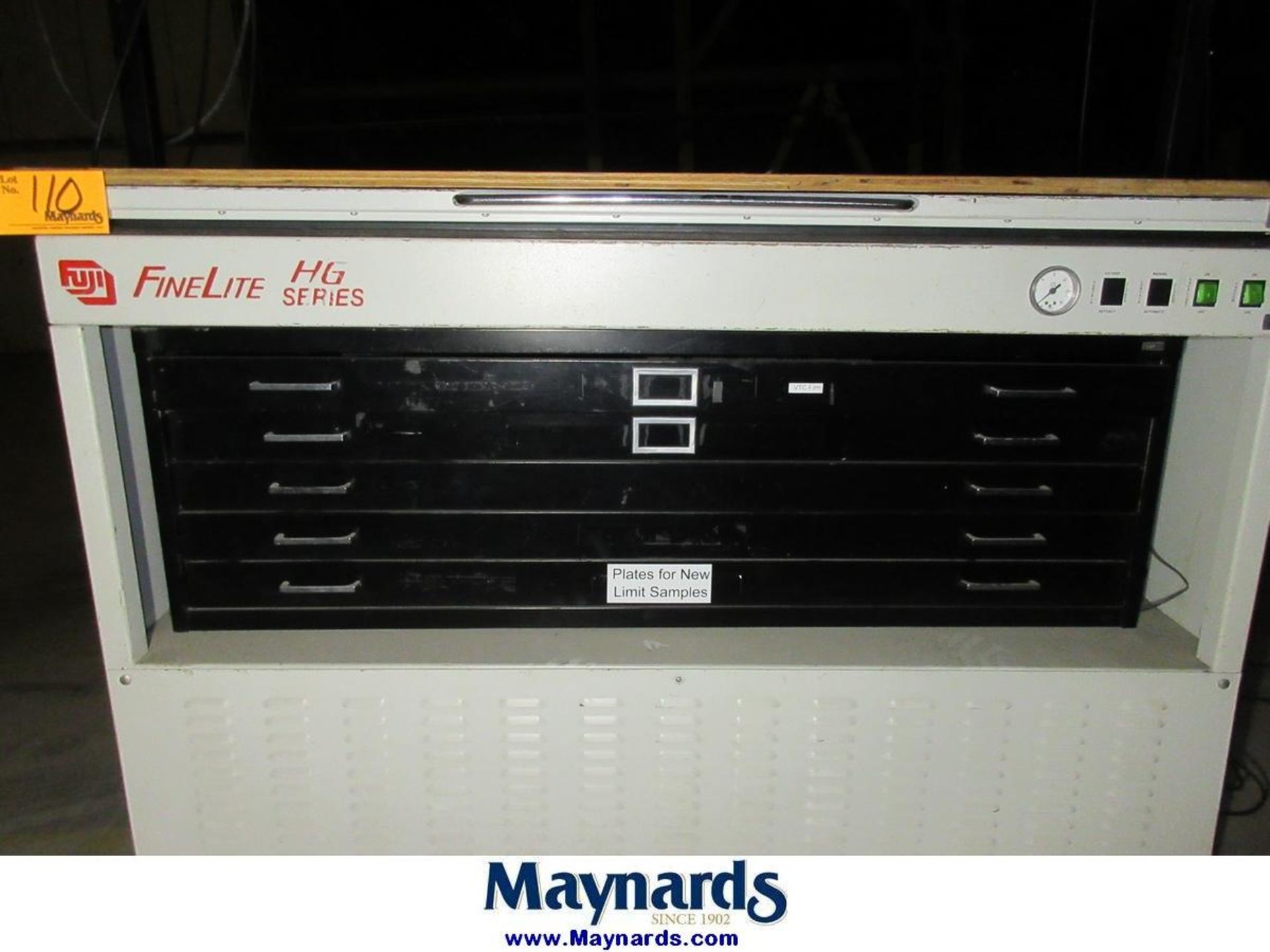 Teaneck Graphics TFDS-7 54"x42" Fast Draw Vacuum System - Image 3 of 8