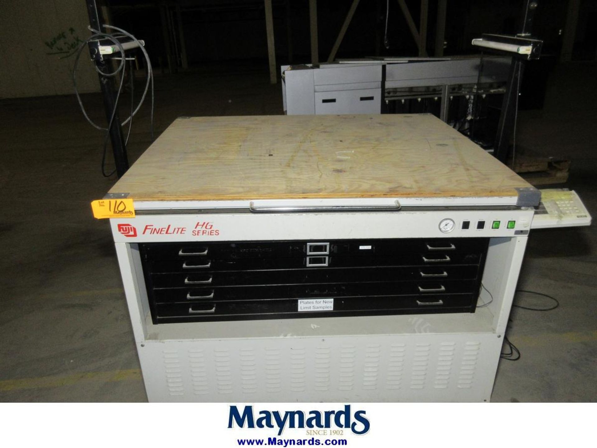 Teaneck Graphics TFDS-7 54"x42" Fast Draw Vacuum System - Image 2 of 8