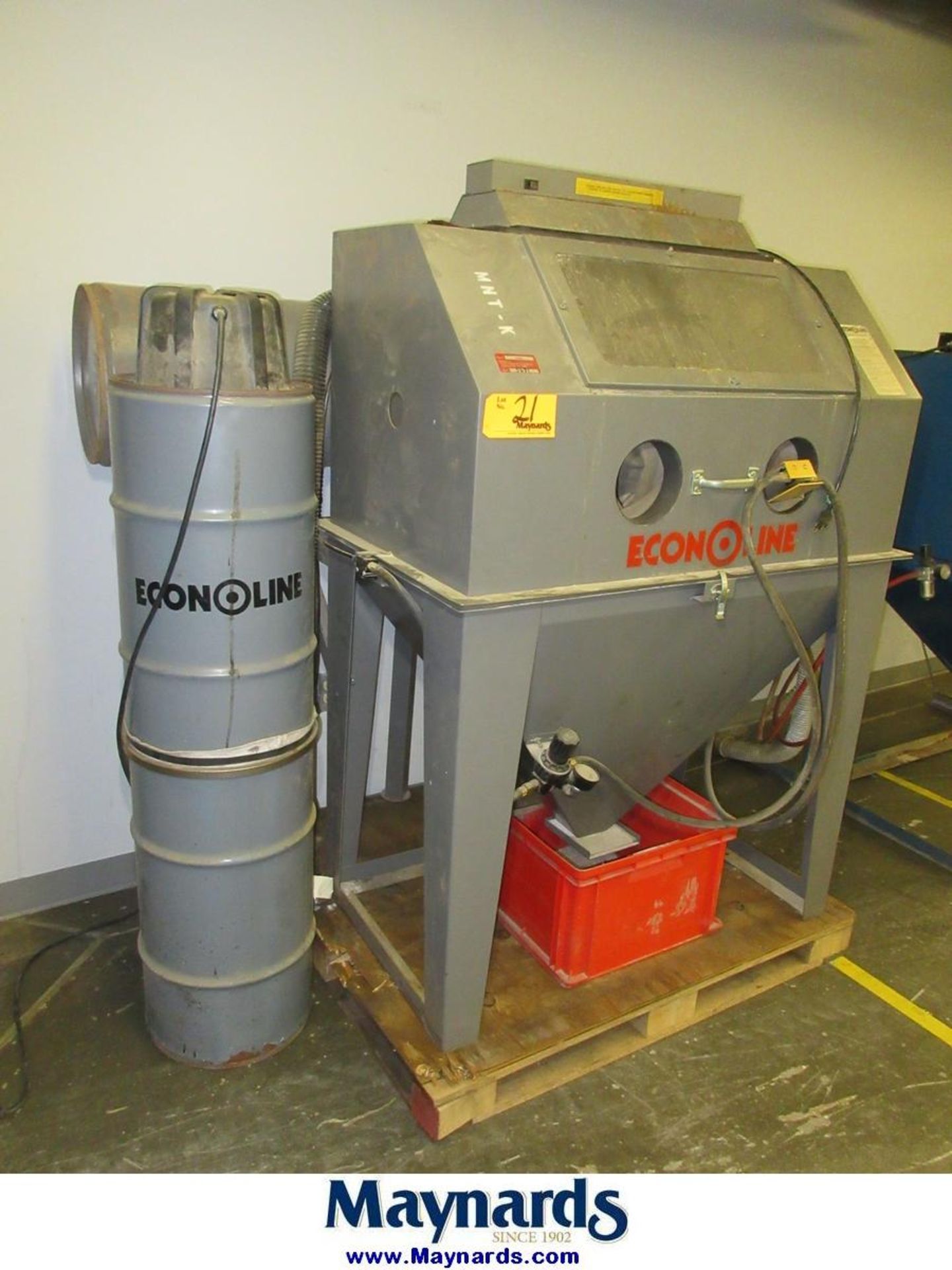 Econoline 42"x24" Abrasive Blast Cabinet