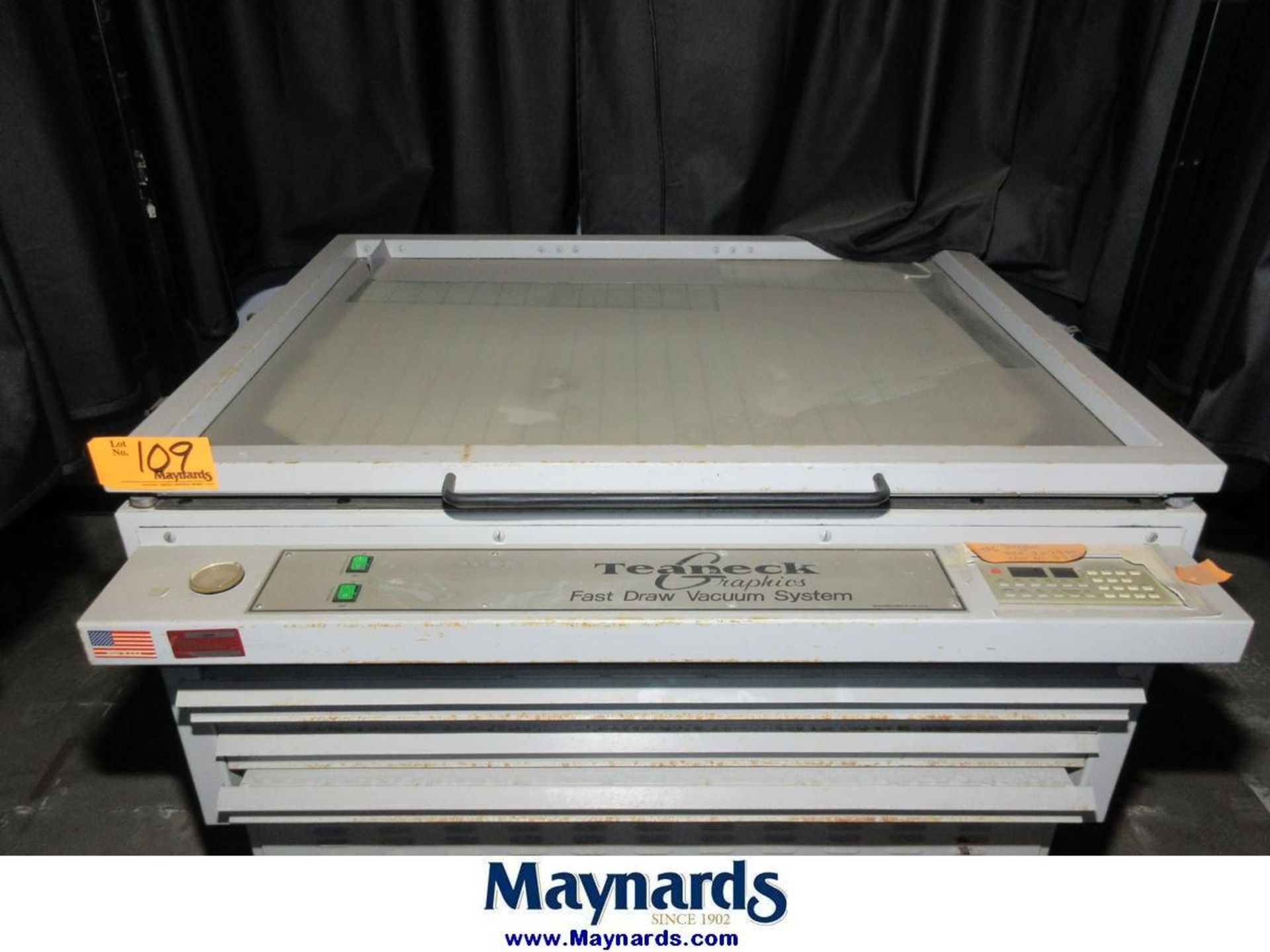 Teaneck Graphics 42"x36" Fast Draw Vacuum System - Image 3 of 9