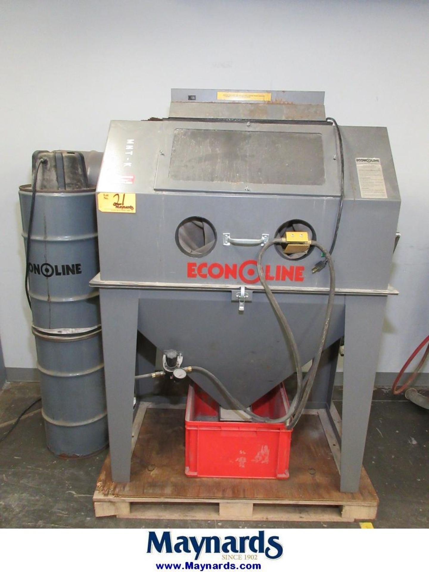 Econoline 42"x24" Abrasive Blast Cabinet - Image 2 of 5