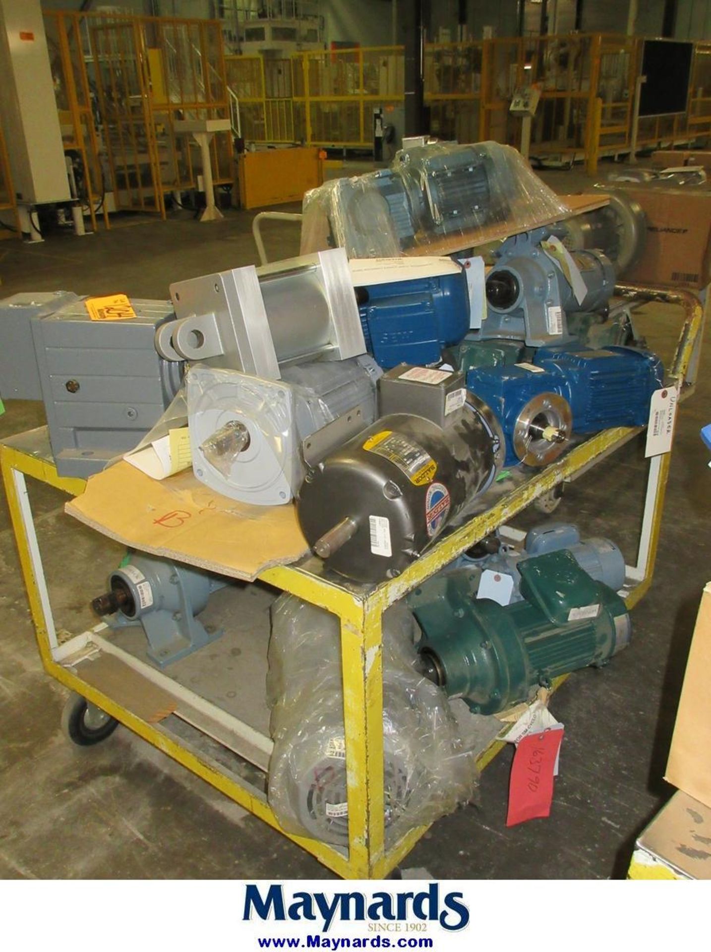 (1) Shop Cart of Assorted Motors Gearmotors and Gear Reducers - Image 2 of 10