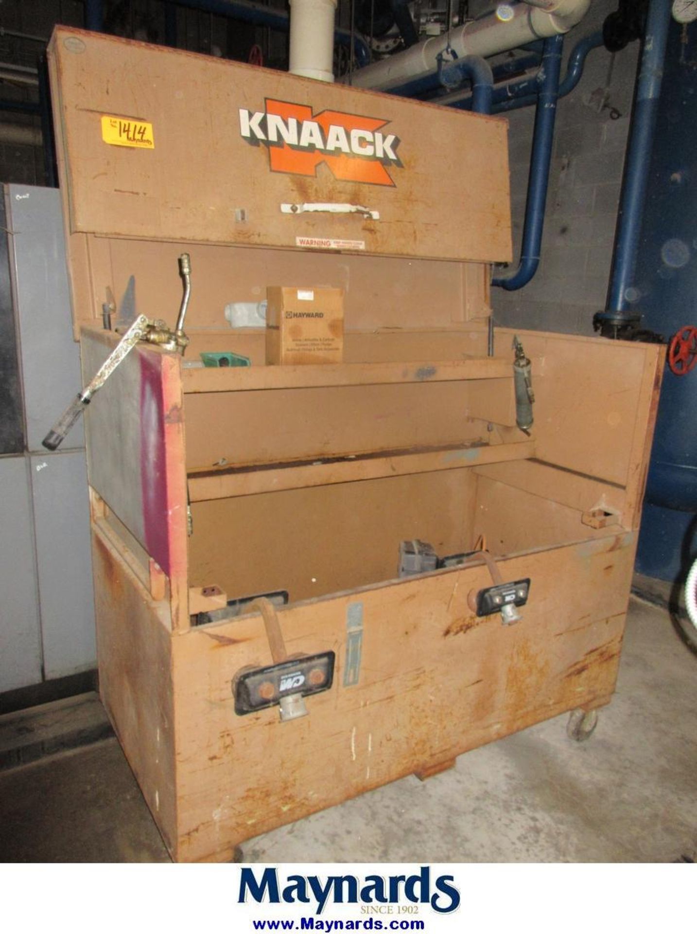 Knaack Storage Master 89 Locking Jobsite Tool Chest